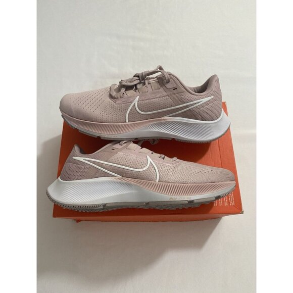 New Women’s Size 11 Barely Rose Nike Air Zoom Pegasus 38 Running Shoe CW7358 601 - Picture 3 of 10